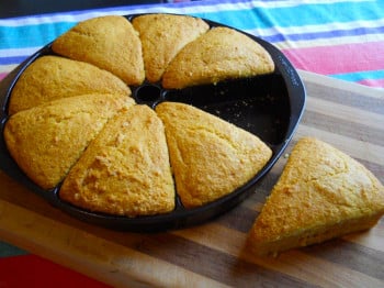 cornbread-in-pie-wedge-pan-baked